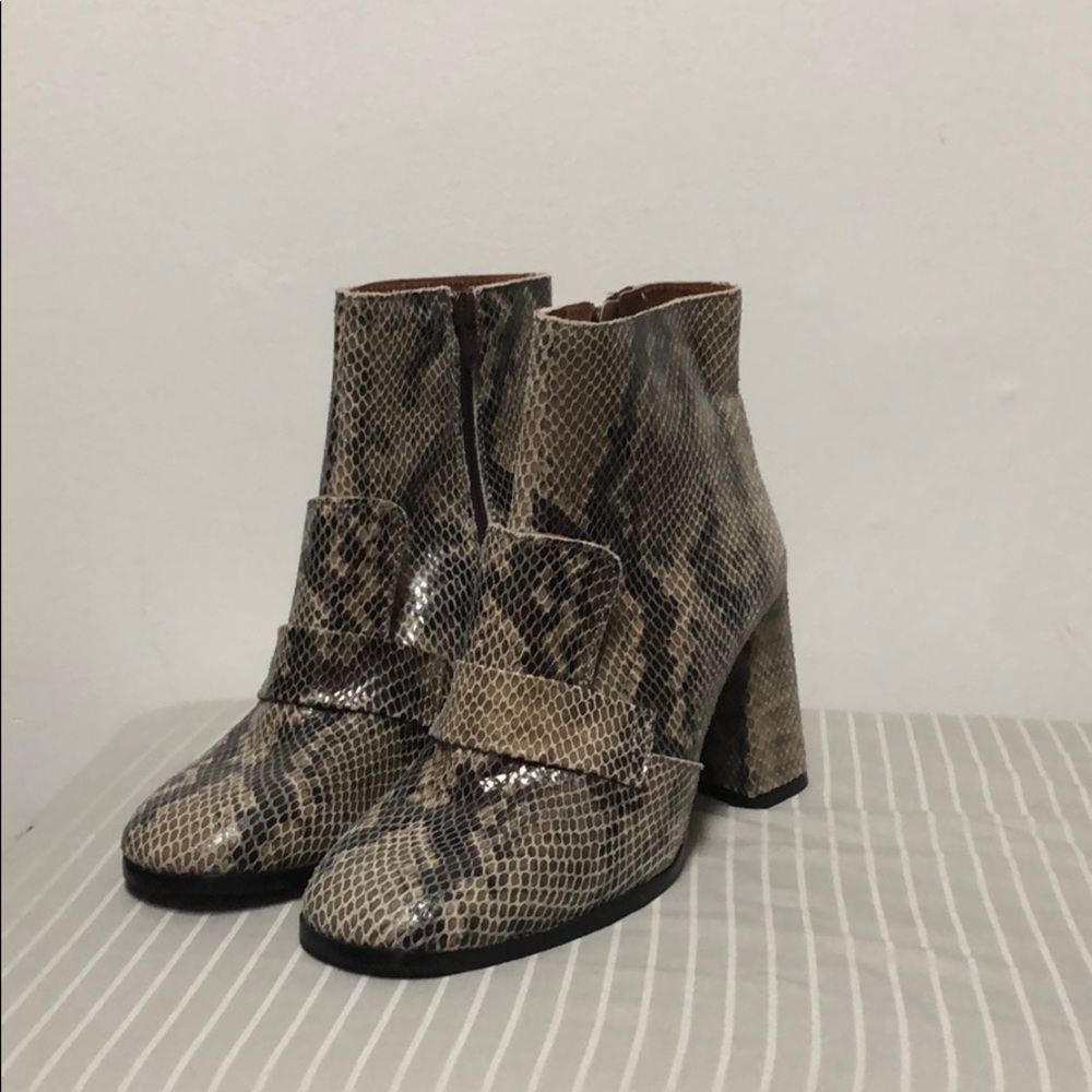 NWT Snake Skin Ankle Boots Square Heel 38 or 7.5